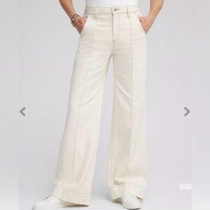 Chicos high waist, pintuck cream jeans. 2R